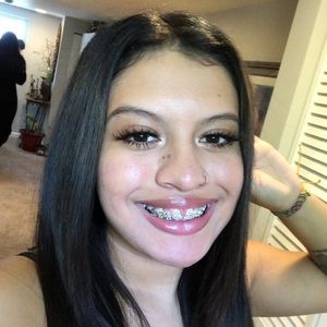 Meet your Posher, Victoria